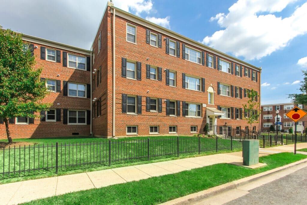 Sharing internet in an apartment